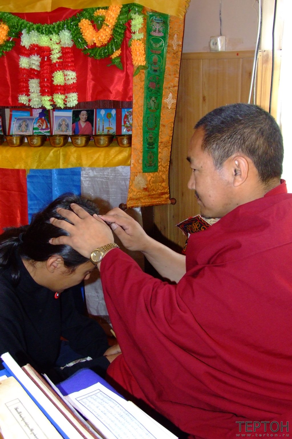 geshe-phova.jpg
